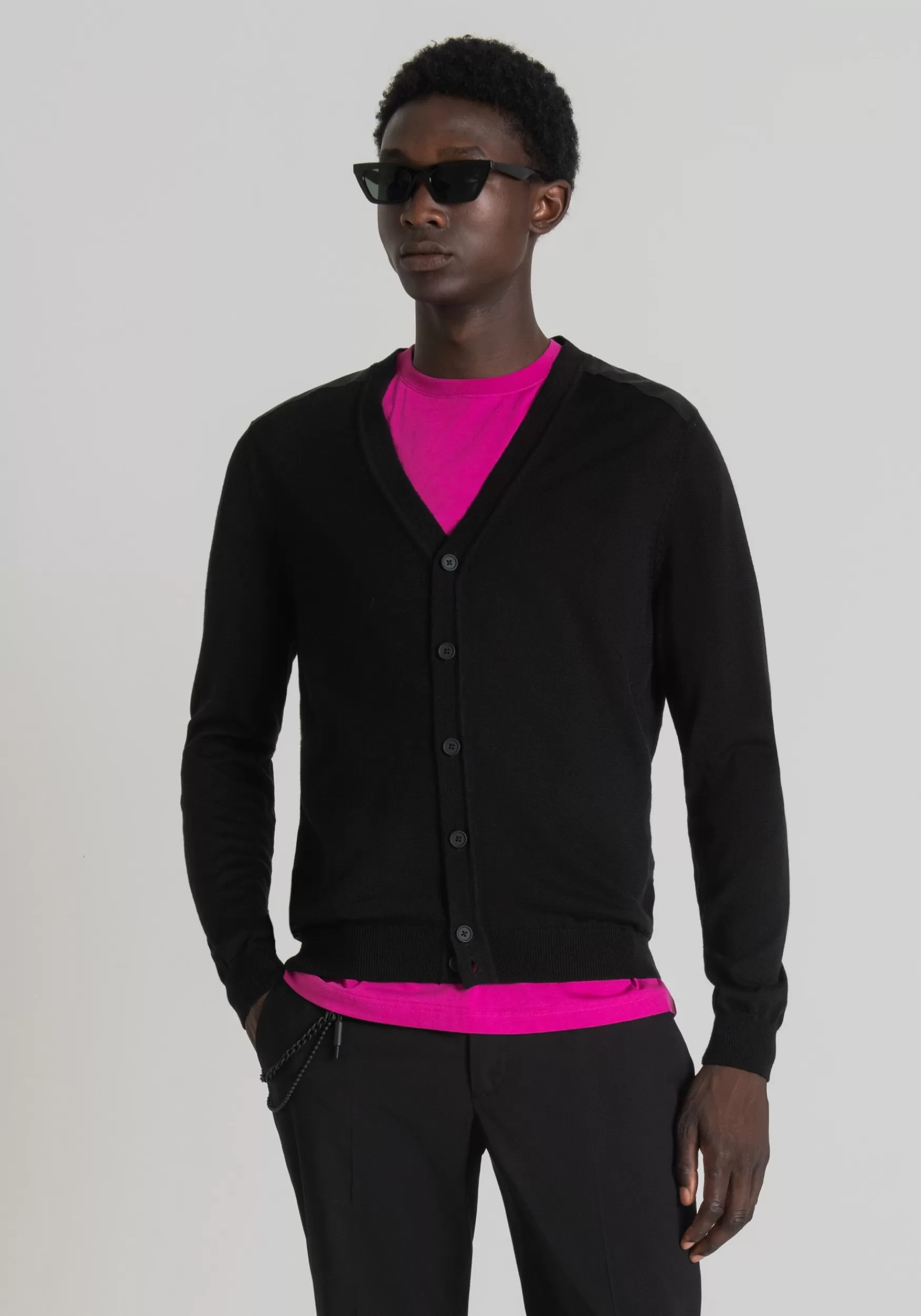 Cheap Antony Morato Cardigan Regular Fit Aus Wollmischung Mit Detail Aus Veloursleder Schwarz