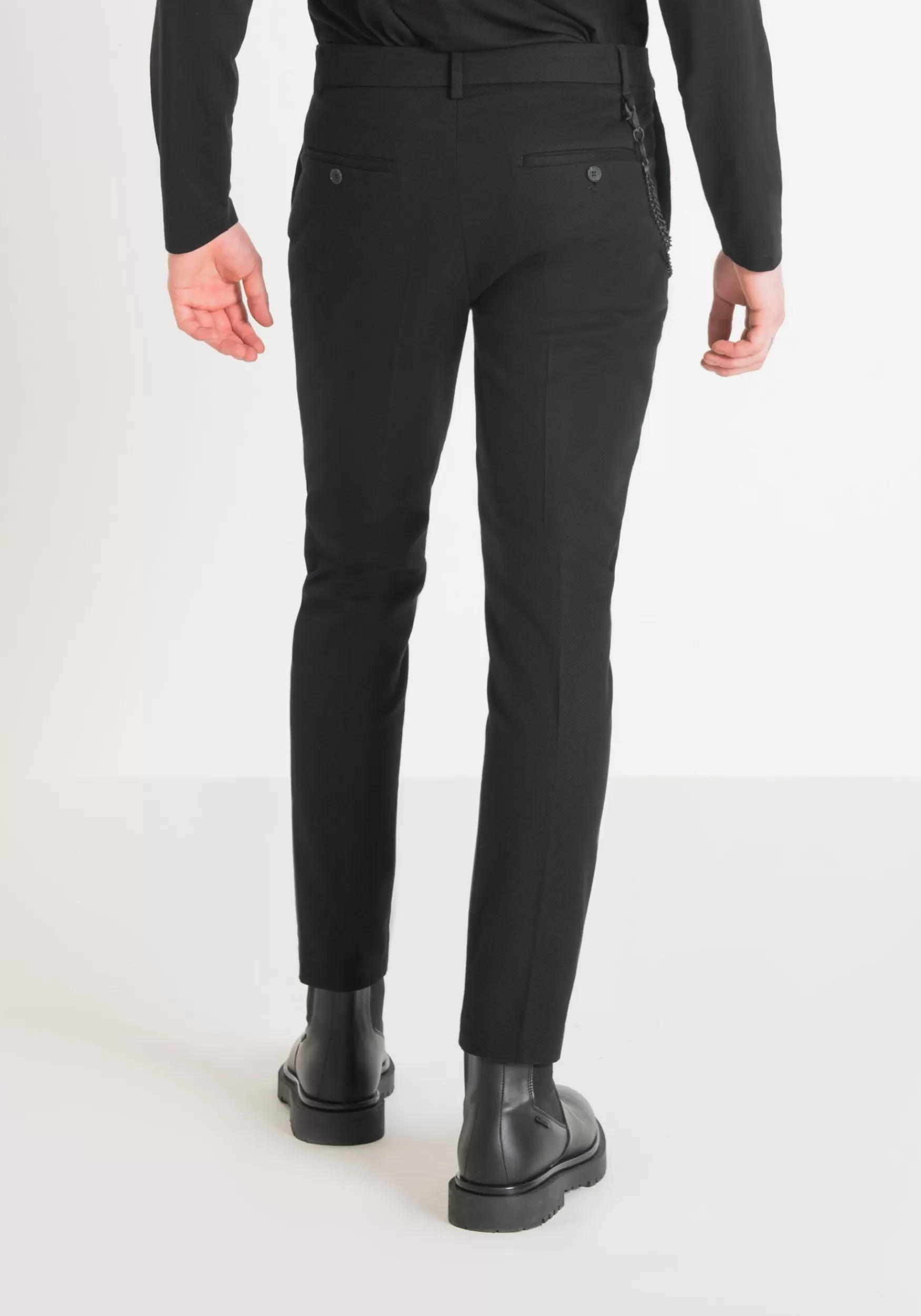 Sale Antony Morato Hose Carrot Fit Jagger Aus Elastischer, Grob Gewebter Baumwolle Schwarz