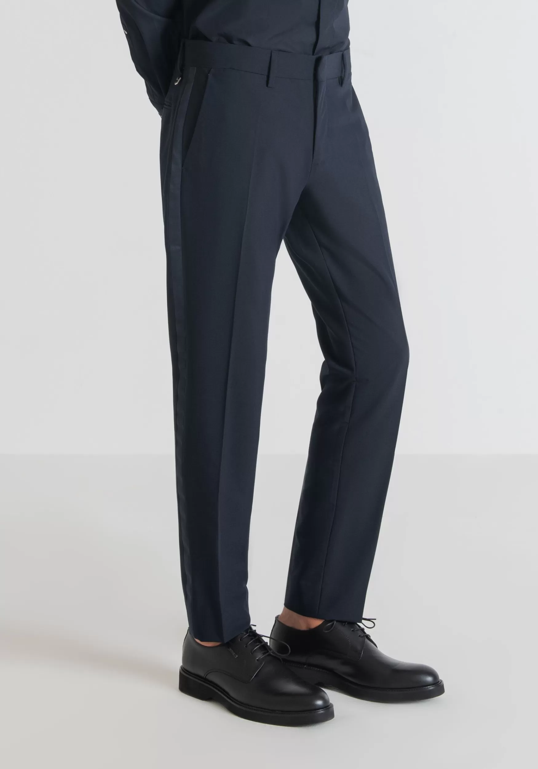 Flash Sale Antony Morato Hose Slim Nina Mit Satin-Details Blue Ink