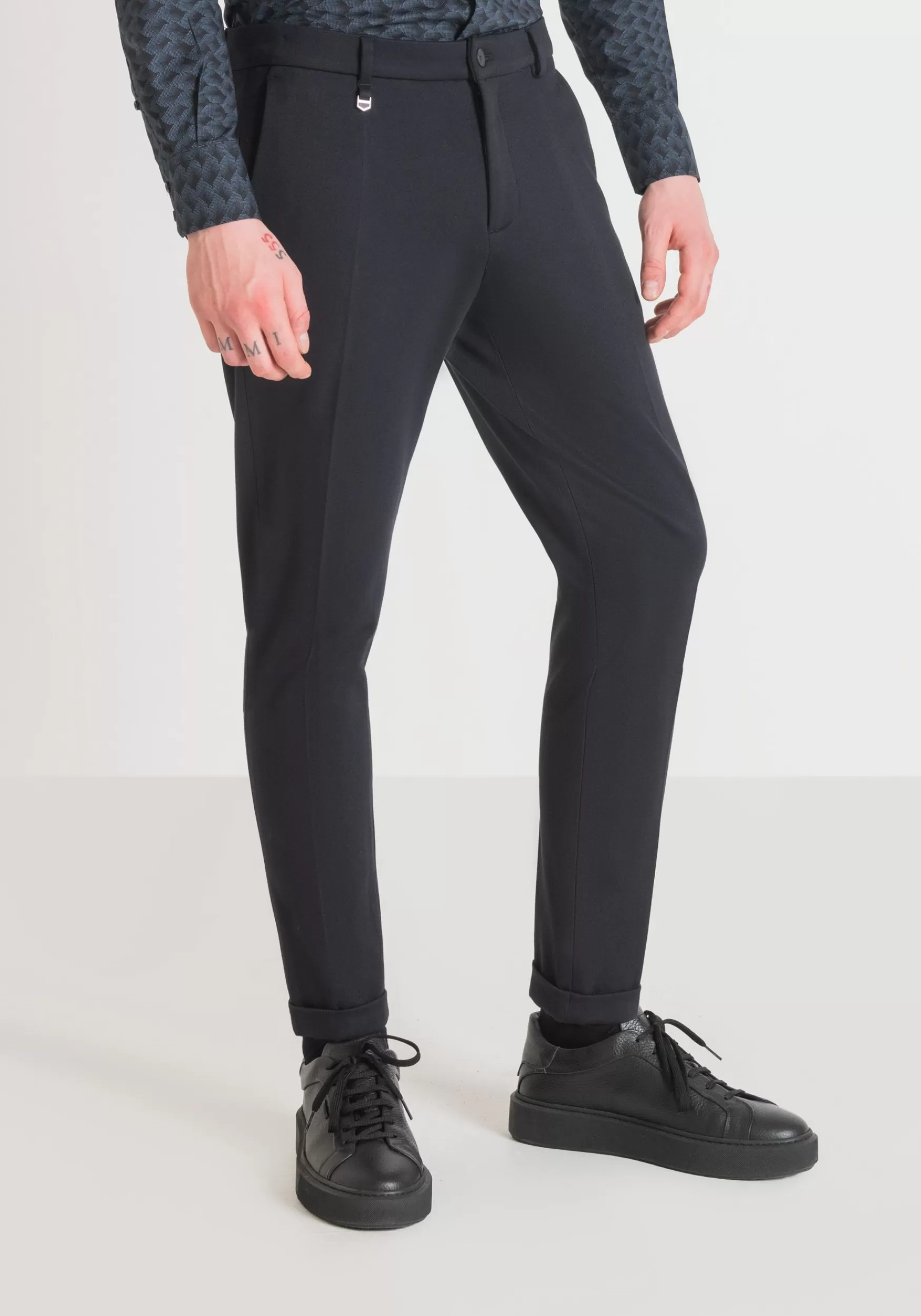 Shop Antony Morato Hose Super Skinny Fit Ashe Aus Einfarbigem Viskose-Mischgewebe Blue Ink