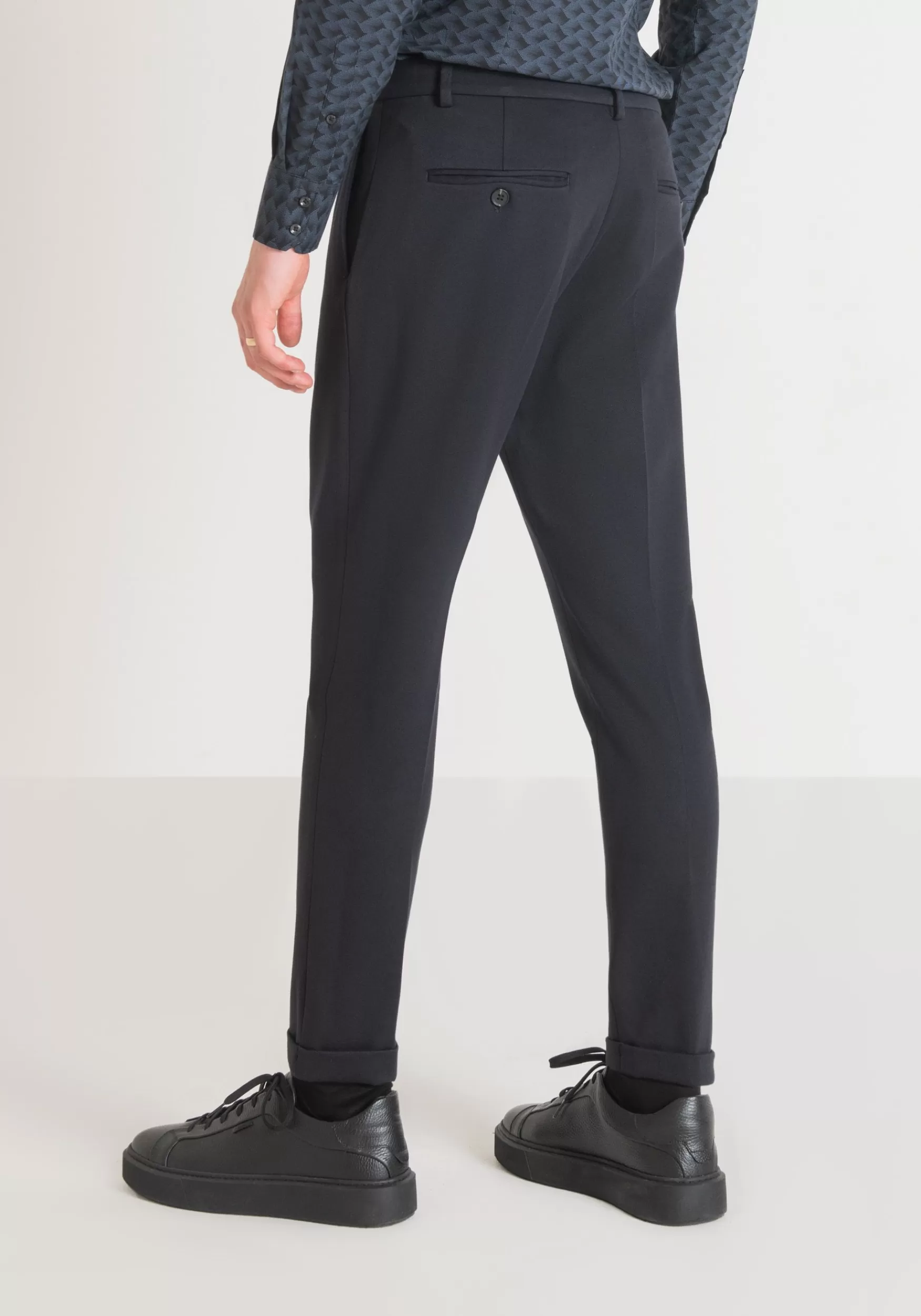 Shop Antony Morato Hose Super Skinny Fit Ashe Aus Einfarbigem Viskose-Mischgewebe Blue Ink