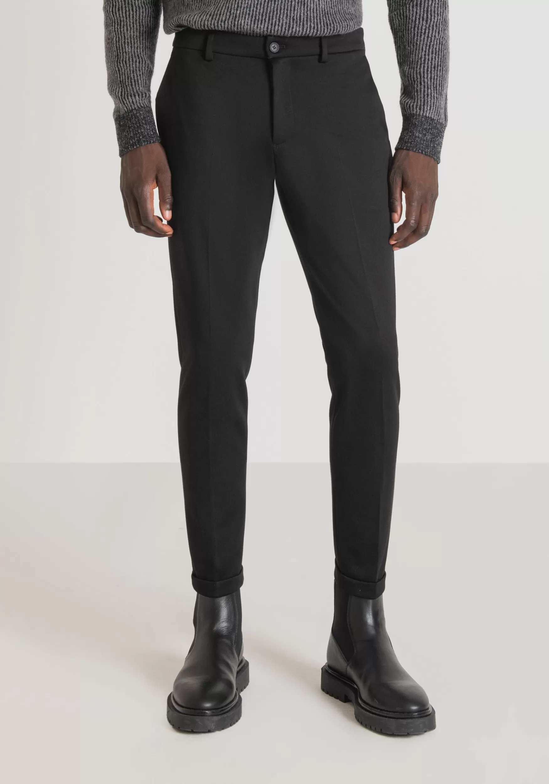 Cheap Antony Morato Hose Super Skinny Fit Ashe Aus Viskoses-Twill-Stretch-Mischgewebe Schwarz