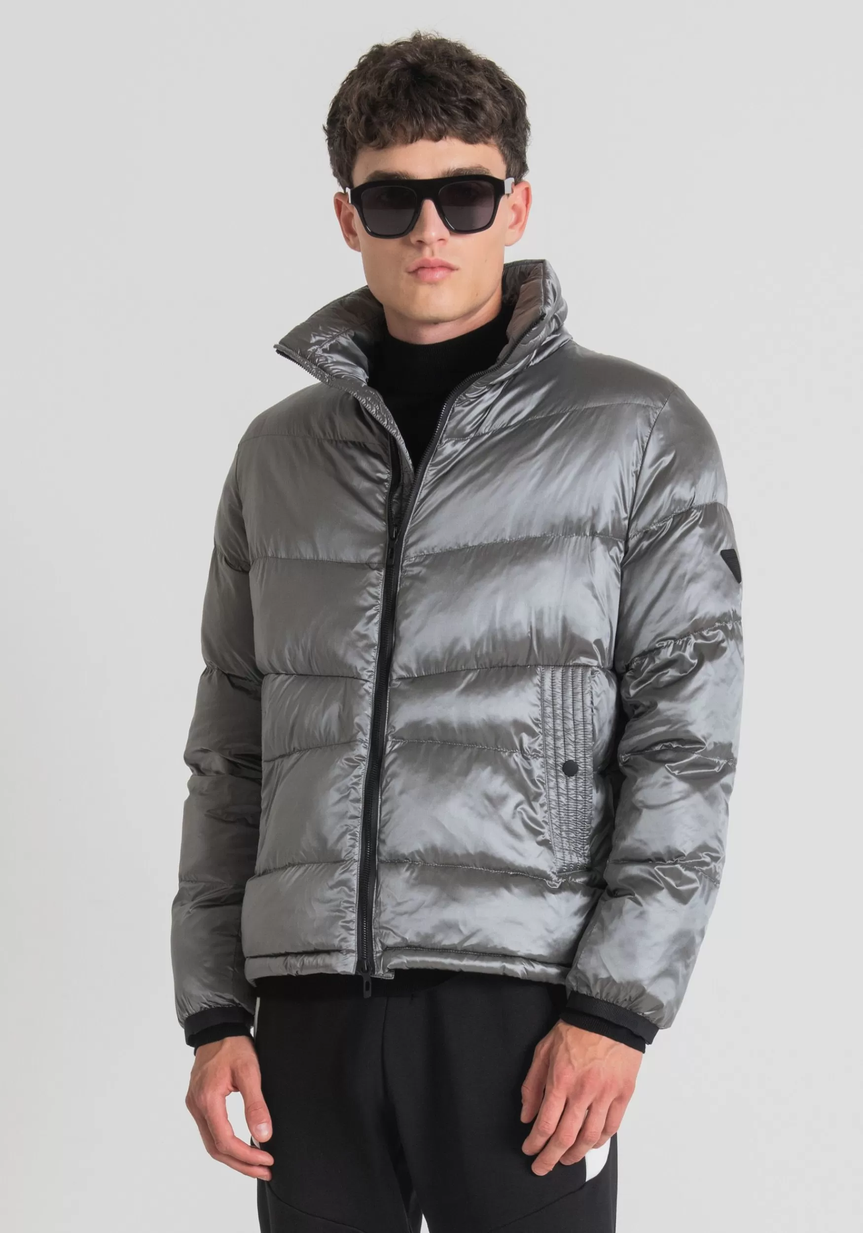 Fashion Antony Morato Jacke Regular Fit Mit Umweltfreundlicher Wattierung Mit Changierendem Effekt Stahlgrau