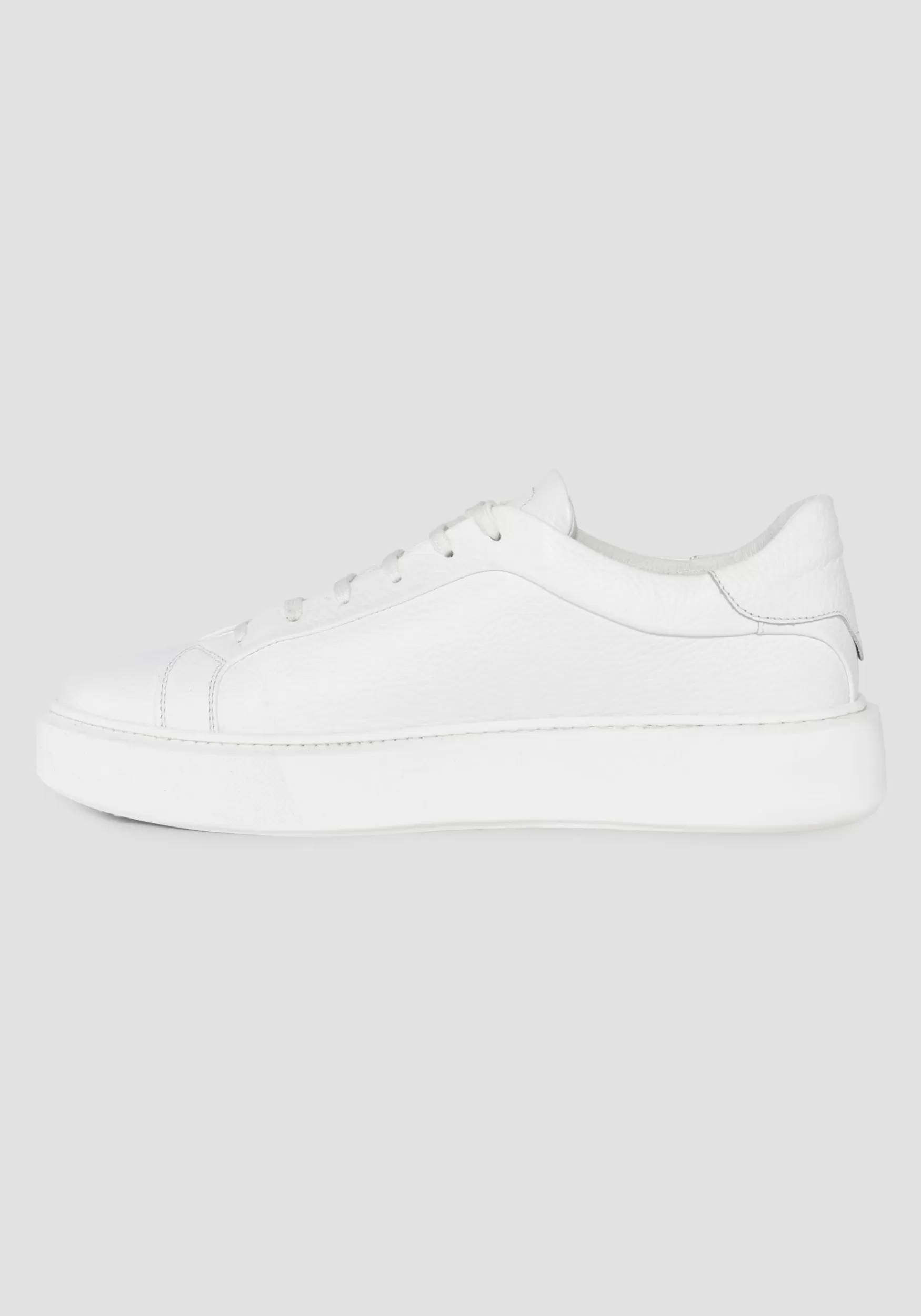 New Antony Morato Niedrige Sneakers Artem Aus 100 % Einfarbigem Leder Mit Logo-Plakette Weis