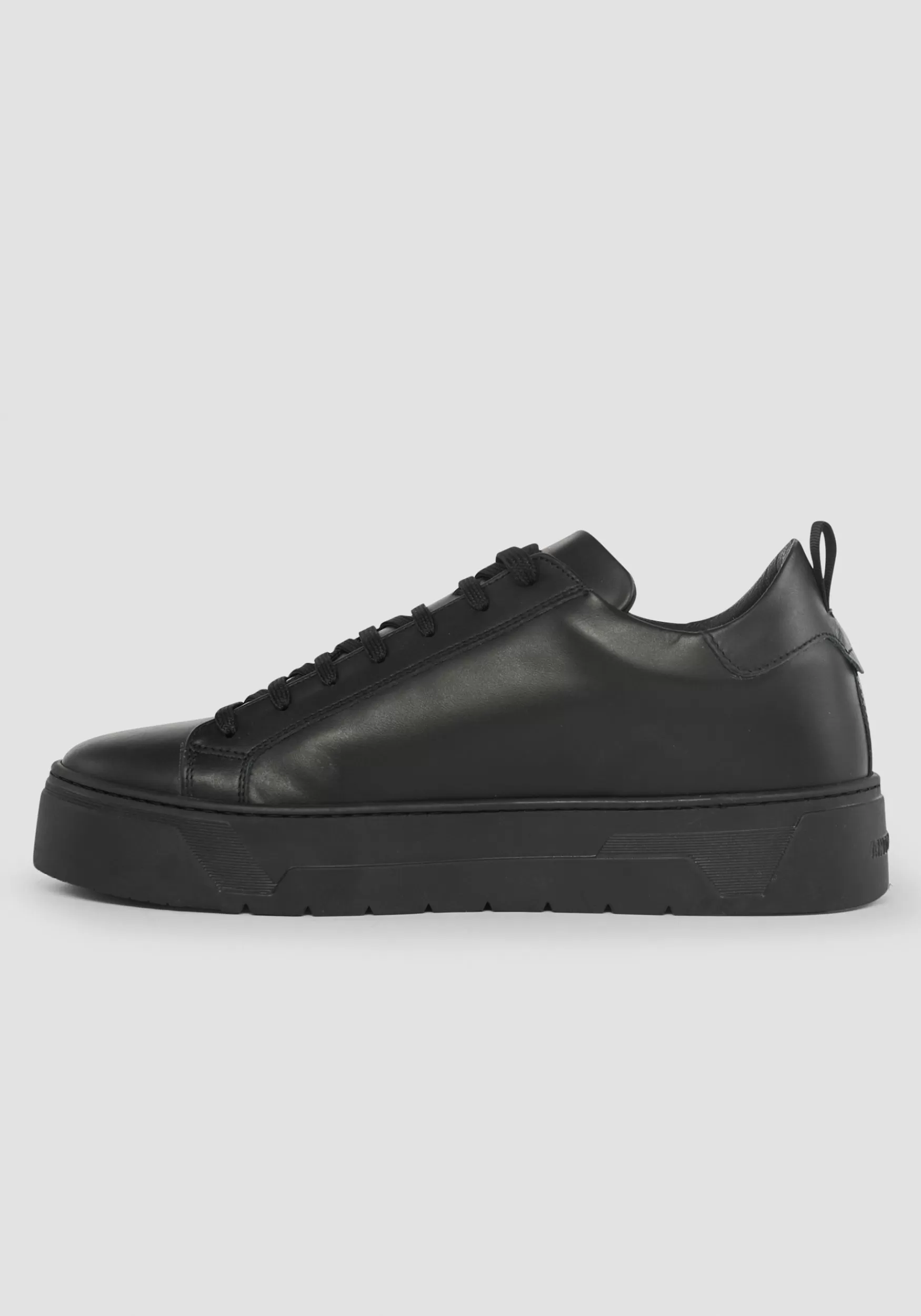 Shop Antony Morato Niedrige Sneakers Flare Aus 100 % Leder Mit Seitlichem Logo Schwarz