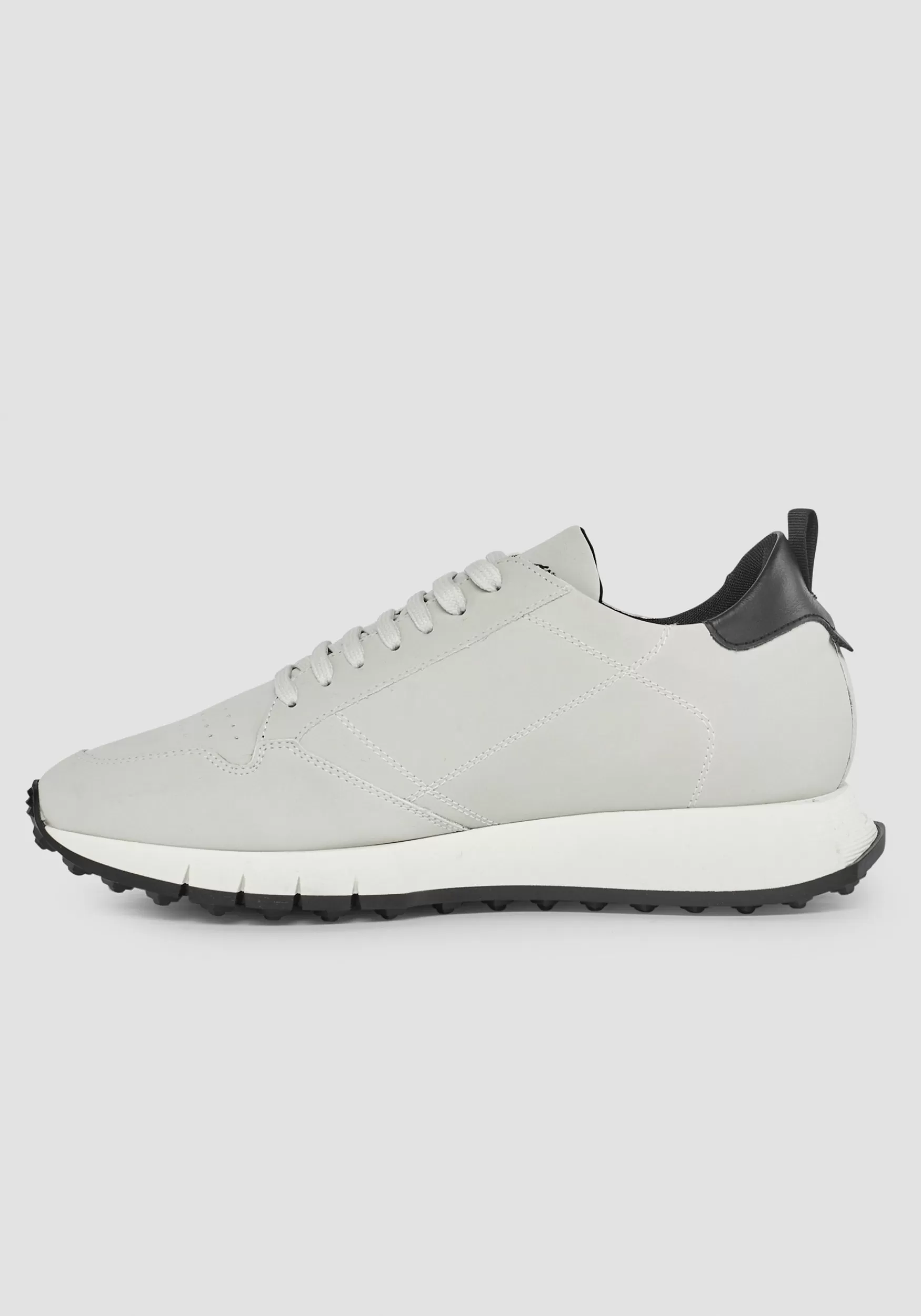 Fashion Antony Morato Niedrige Sneakers Run Wheaton Aus Recyceltem Nubuk Weis