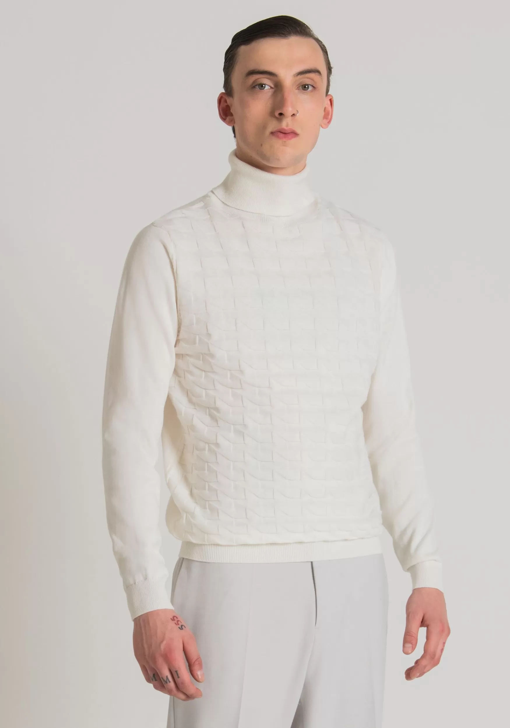 Hot Antony Morato Pullover Regular Fit Aus Baumwoll-Wollmischgarn Mit 3D-Jacquard-Muster Creme