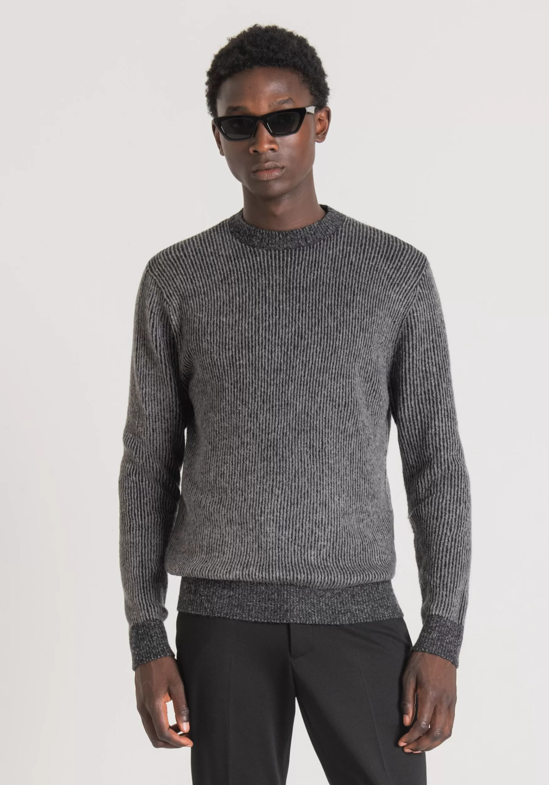 Clearance Antony Morato Pullover Regular Fit Aus Warmem Mohair-Wollmischgarn In Patentmuster-Verarbeitung Schwarz