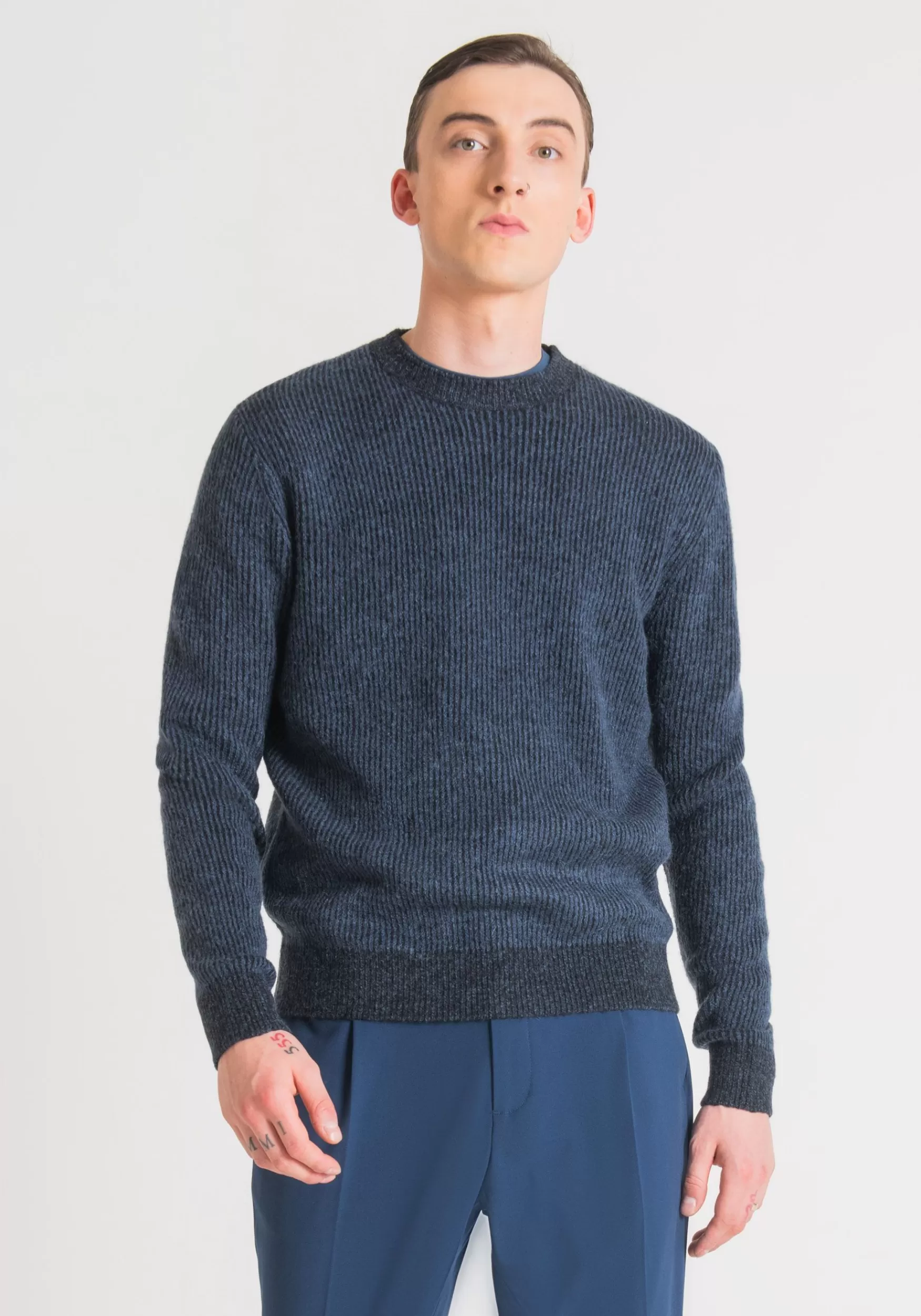 Shop Antony Morato Pullover Regular Fit Aus Warmem Mohair-Wollmischgarn In Patentmuster-Verarbeitung Blue Ink