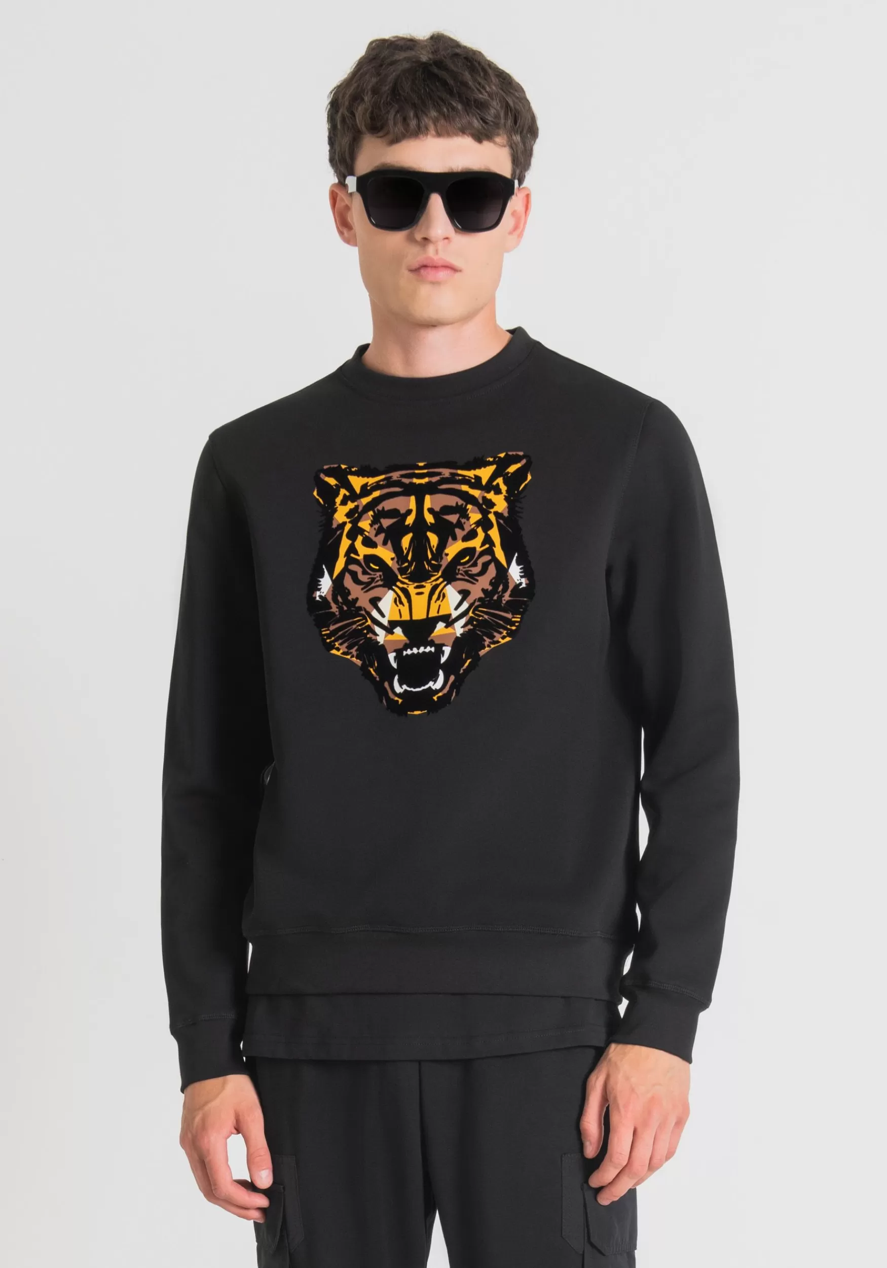 Discount Antony Morato Sweatshirt Regular Fit Aus Baumwoll-Mischgewebe Mit Tiger-Print Schwarz