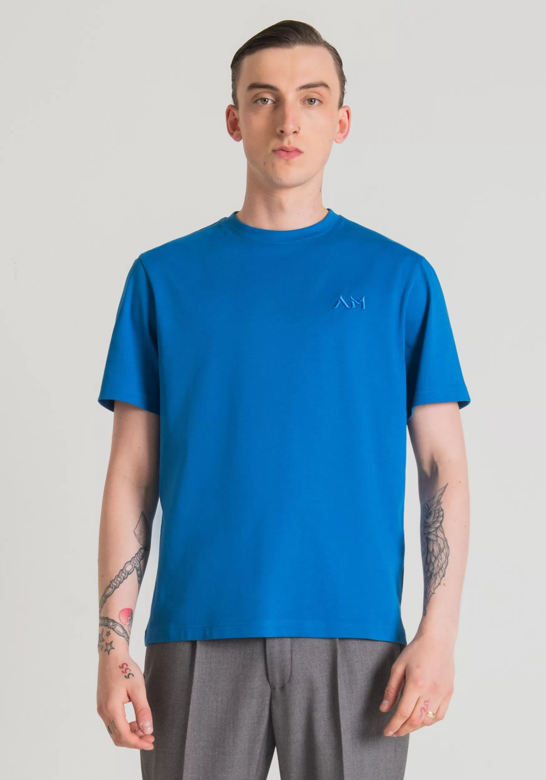 New Antony Morato T-Shirt Over Fit Aus Reiner Baumwolle Mit Gesticktem Logo Kobalt